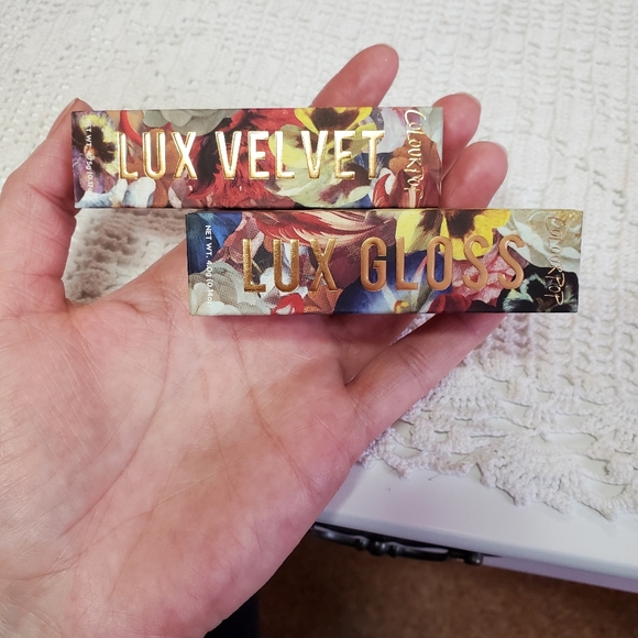 COLORPOP LUX velvet and gloss - Picture 3 of 4